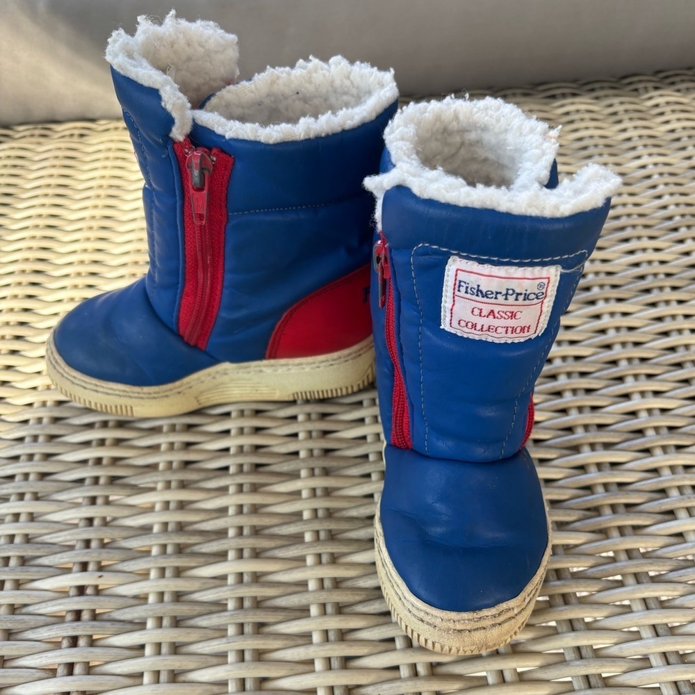 VINTAGE 1995 Fisher‎ Price Classic Collection Kids Faux Fur Boots